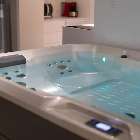 Shimmer & Shine Apartment Baska (Krk)