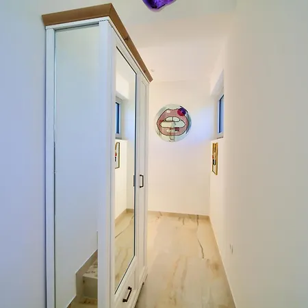 Shimmer & Shine Apartment Baska (Krk)