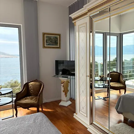 Shimmer & Shine Baska (Krk)