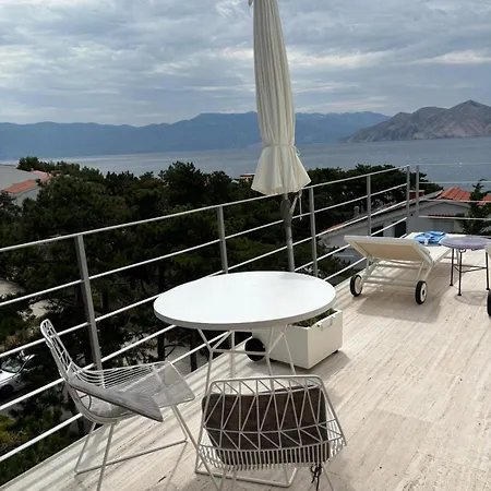 Shimmer & Shine * Baska (Krk)