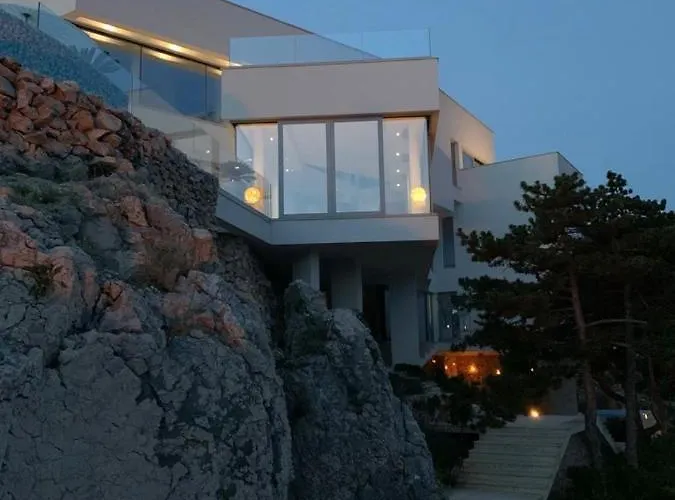 Apartment Shimmer & Shine *