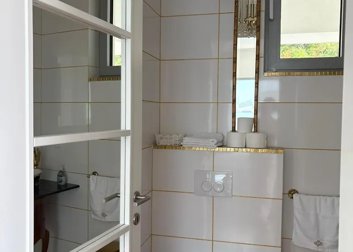 Shimmer & Shine Baska (Krk)