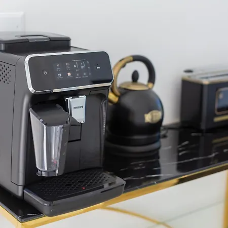 Shimmer&shine Apartment *