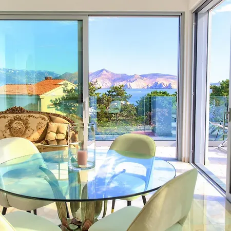Apartment Shimmer & Shine *