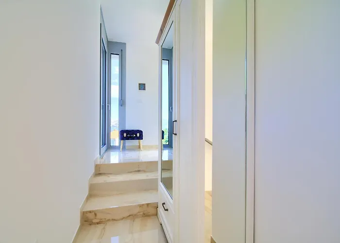 Shimmer&shine Apartment *