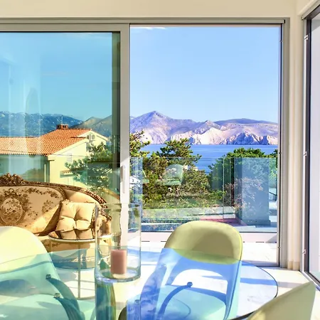 דירה Shimmer & Shine *