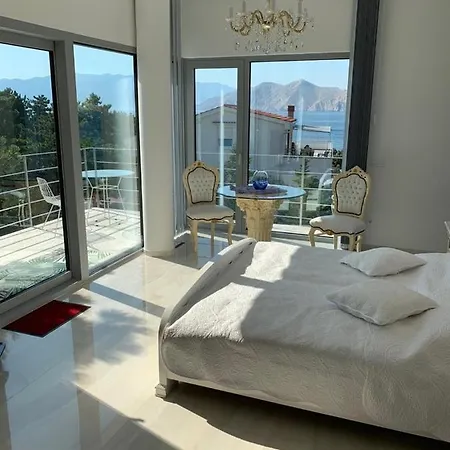 דירה Shimmer & Shine *