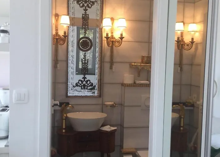 Shimmer & Shine * Baška