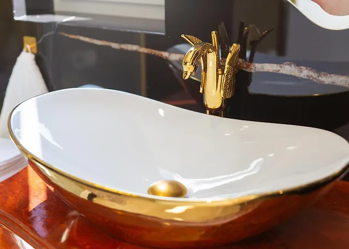 Shimmer & Shine * Baška